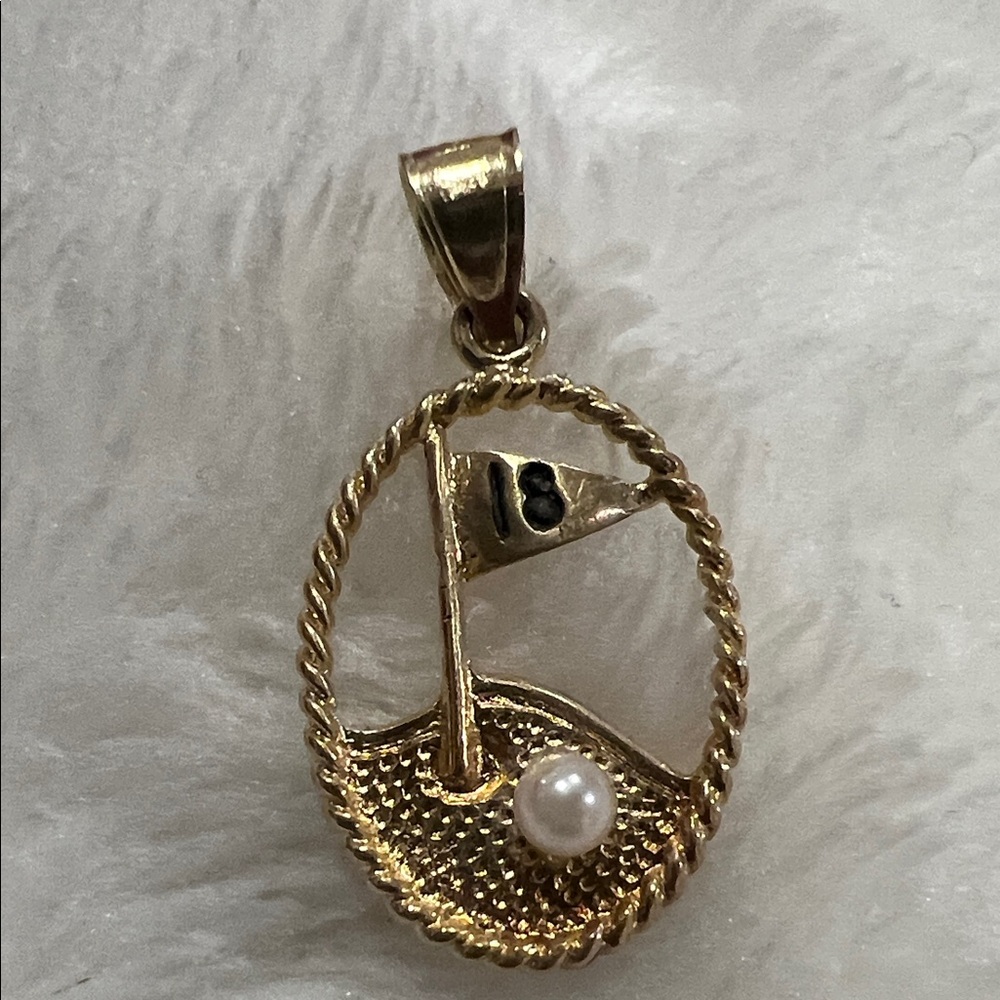 14k Gold - Vintage Circa 18th Hole Golf  Pendant Necklace with Pearl Accent